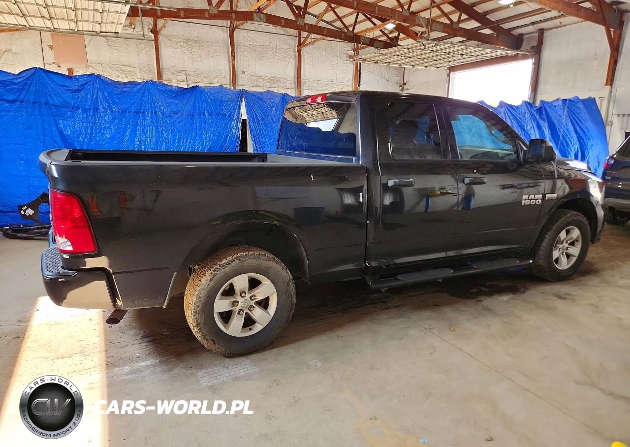 2018 Ram 1500 St VIN:1C6RR7FT1JS327883 - 3