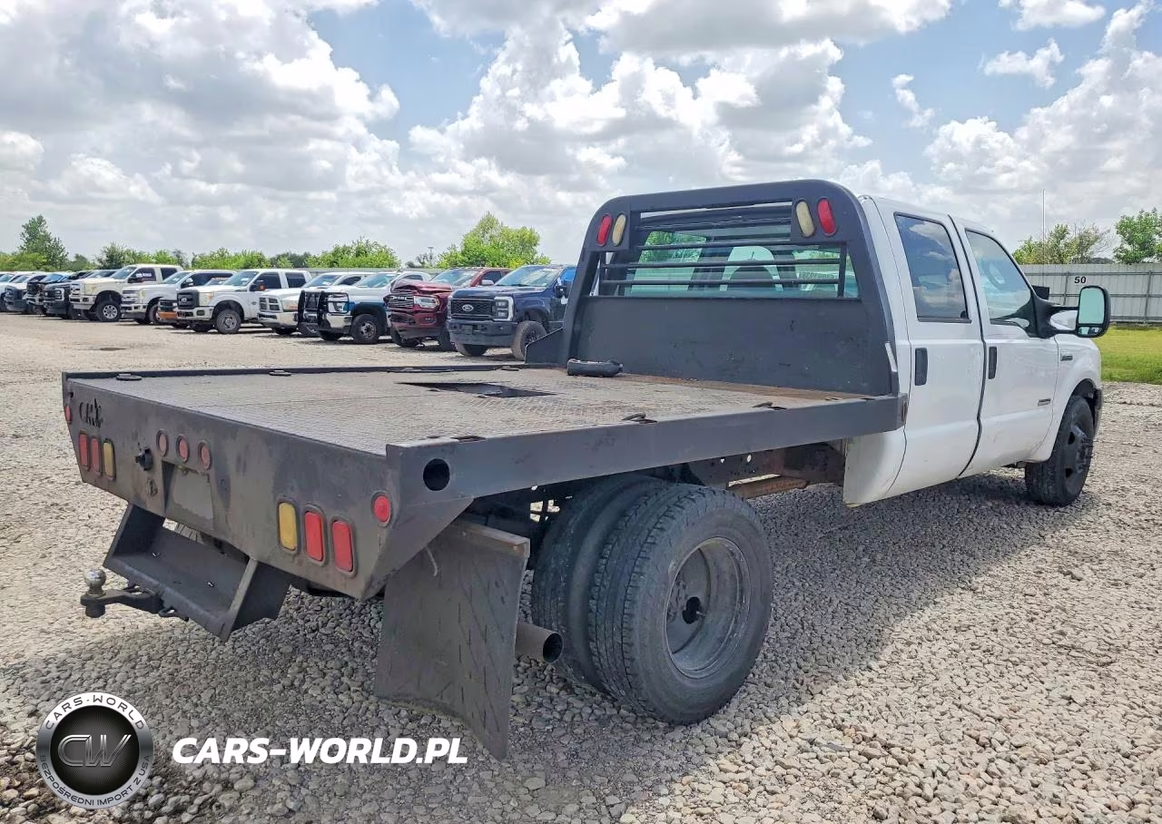 2005 Ford F350 Super Duty VIN:1FDWW36P15EC54238 - 3