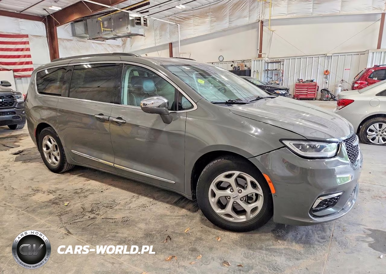 2022 Chrysler Pacifica Limited VIN:2C4RC1GG6NR111723 - 4