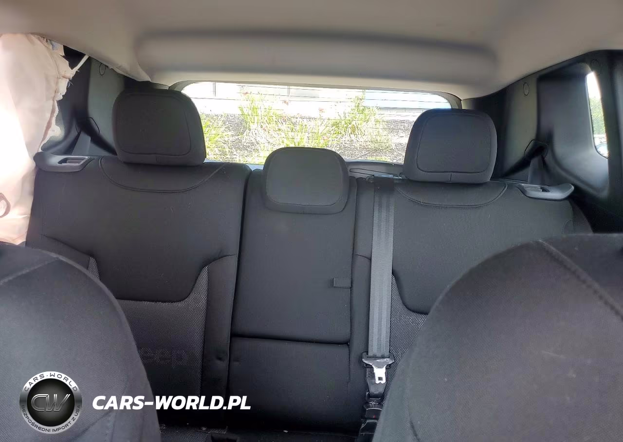 2015 Jeep Renegade Latitude VIN:ZACCJBBT1FPB25976 - 10