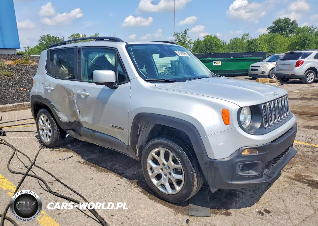 2015 Jeep Renegade Latitude VIN:ZACCJBBT1FPB25976 - 4