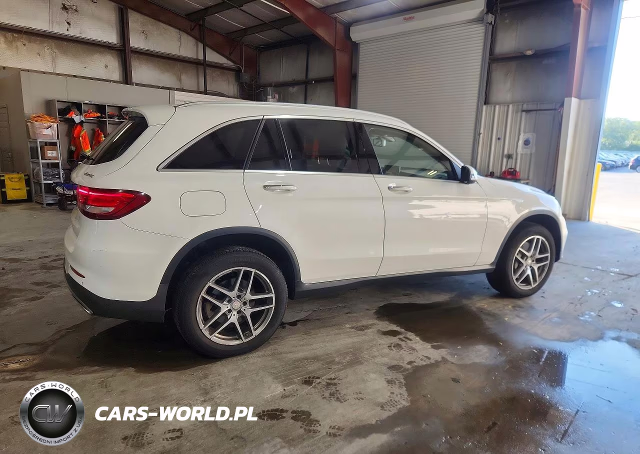 2016 Mercedes-Benz Glc 300 4Matic VIN:WDC0G4KB1GF017277 - 3