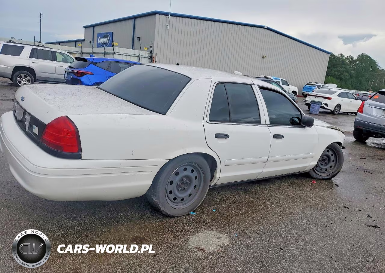2008 Ford Crown Victoria Police Interceptor VIN:2FAHP71V88X126322 - 3