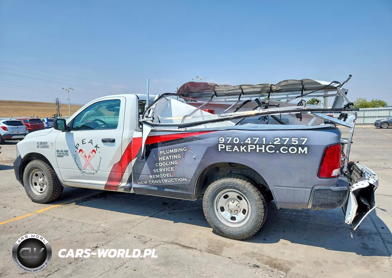 2022 Ram 1500 Classic Tradesman VIN:3C6JR7DG3NG332311 - 2