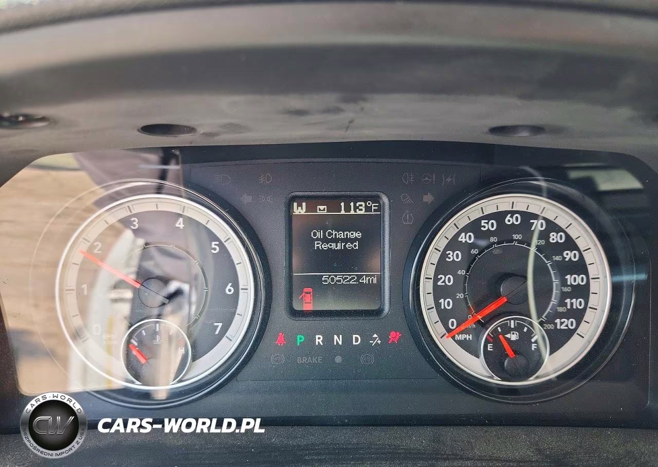 2022 Ram 1500 Classic Tradesman VIN:3C6JR7DG3NG332311 - 9