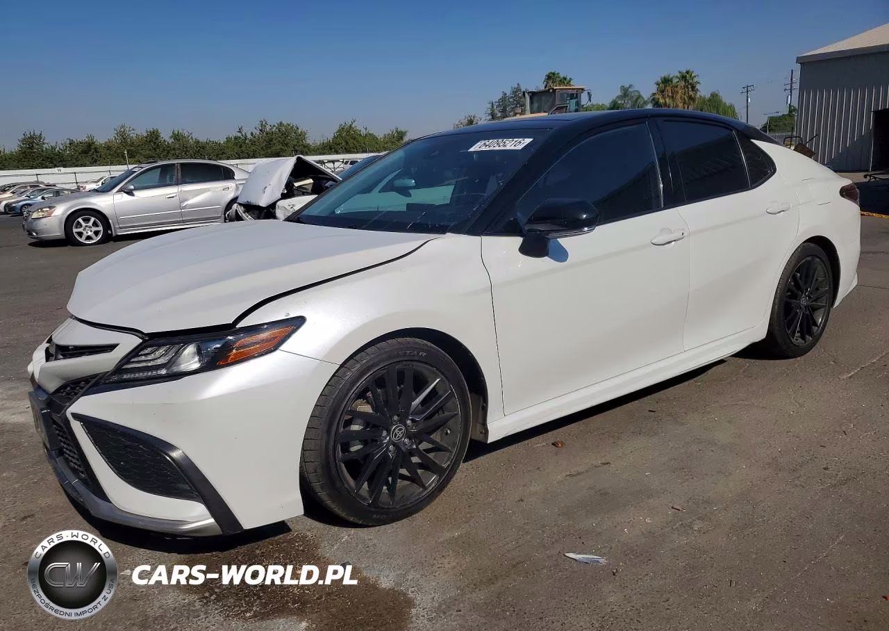 2021 Toyota Camry Xse – zdjęcie 1 z 12