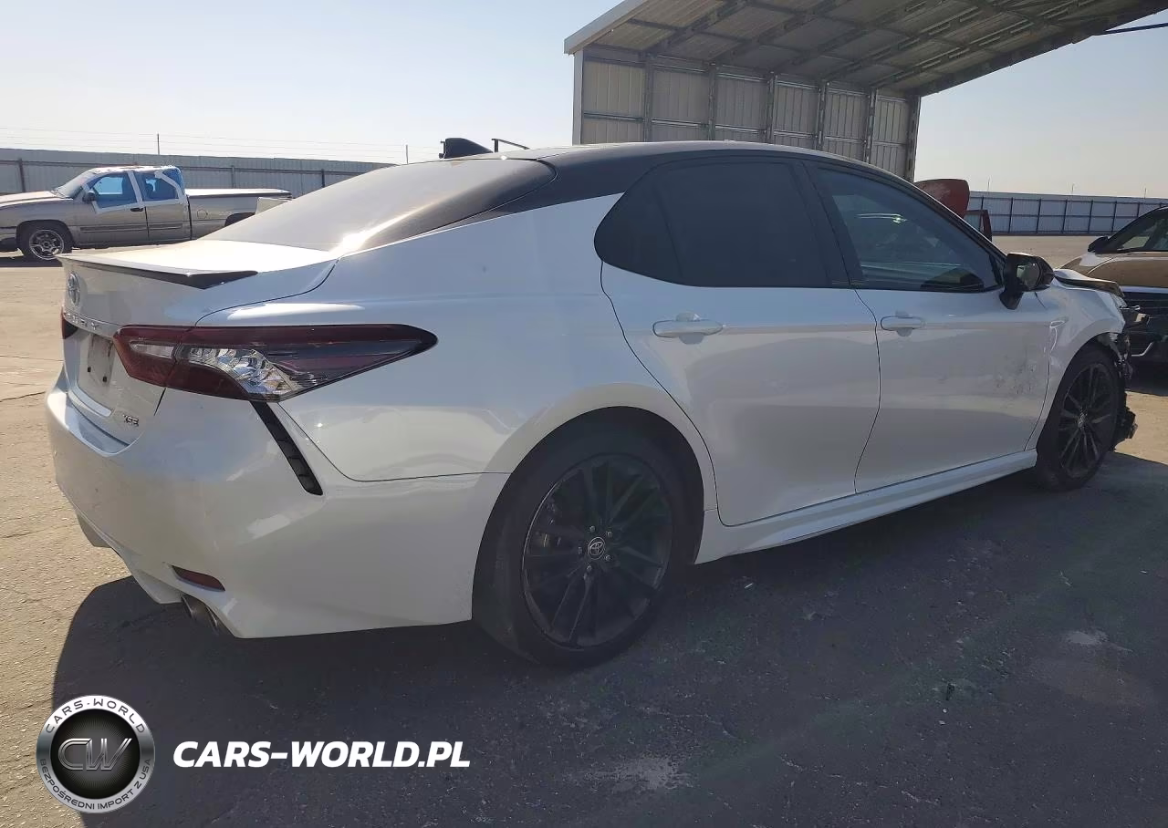 2021 Toyota Camry Xse VIN:4T1K61AK3MU467100 - 3