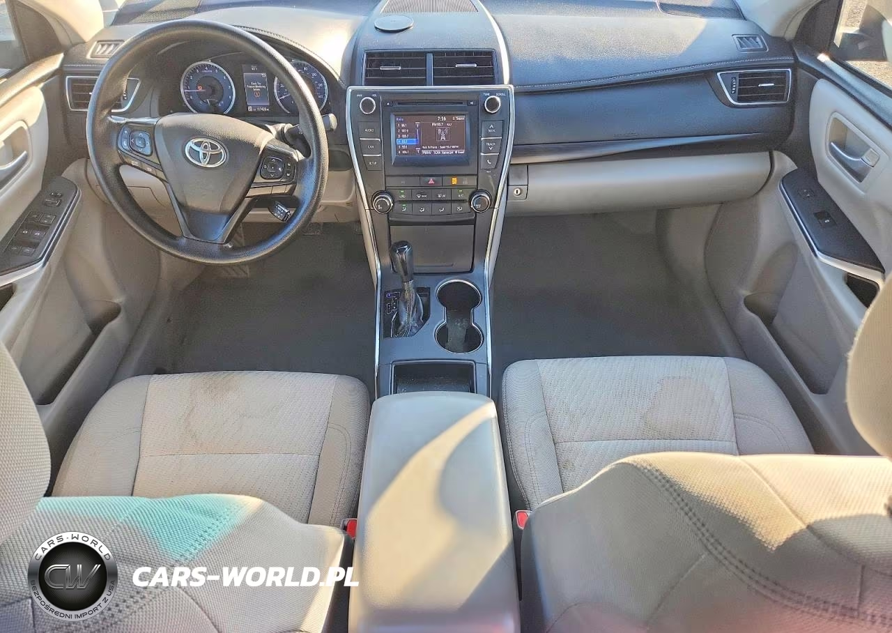 2016 Toyota Camry Le VIN:4T1BF1FK6GU586515 - 8