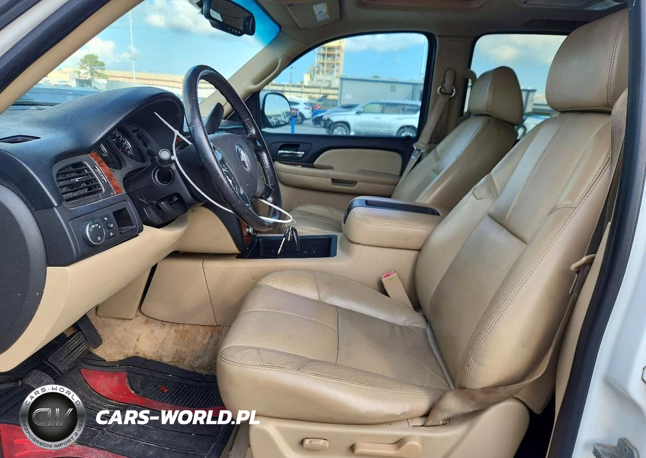 2007 Chevrolet Suburban C1500 VIN:3GNFC16J57G173727 - 7