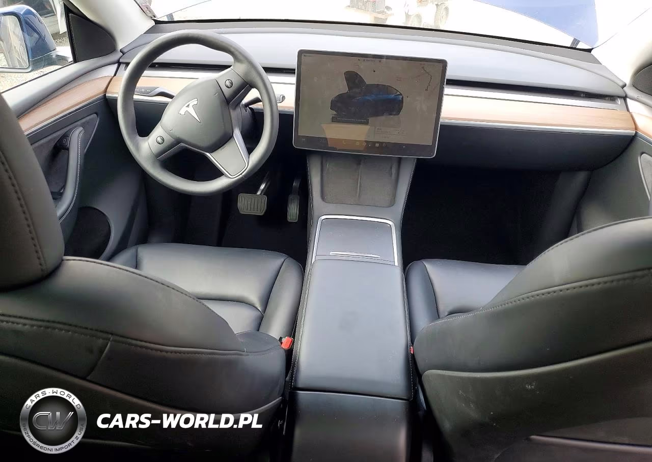 2025 Tesla Model Y VIN:7SAYGAEE5SF217561 - 8