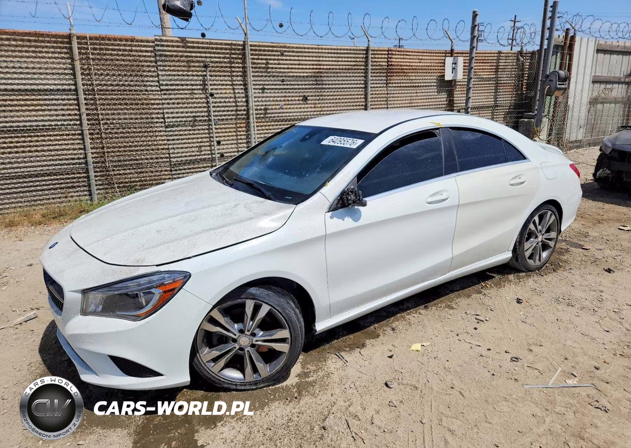 2015 Mercedes-Benz Cla 250 – zdjęcie 1 z 12