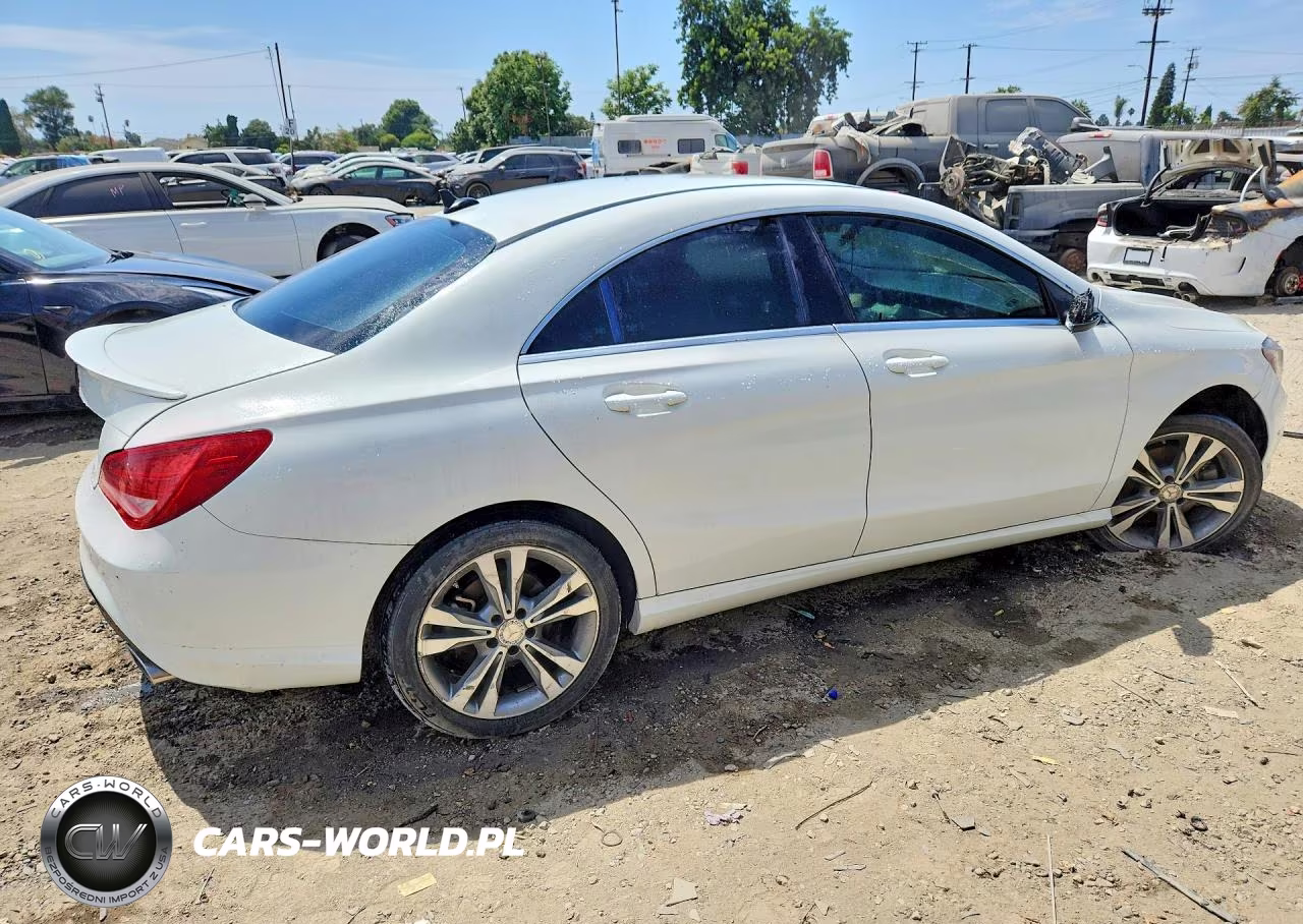 2015 Mercedes-Benz Cla 250 VIN:WDDSJ4EB1FN163314 - 3