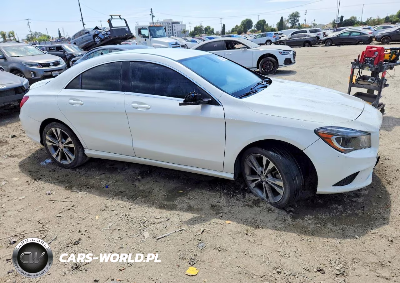 2015 Mercedes-Benz Cla 250 VIN:WDDSJ4EB1FN163314 - 4