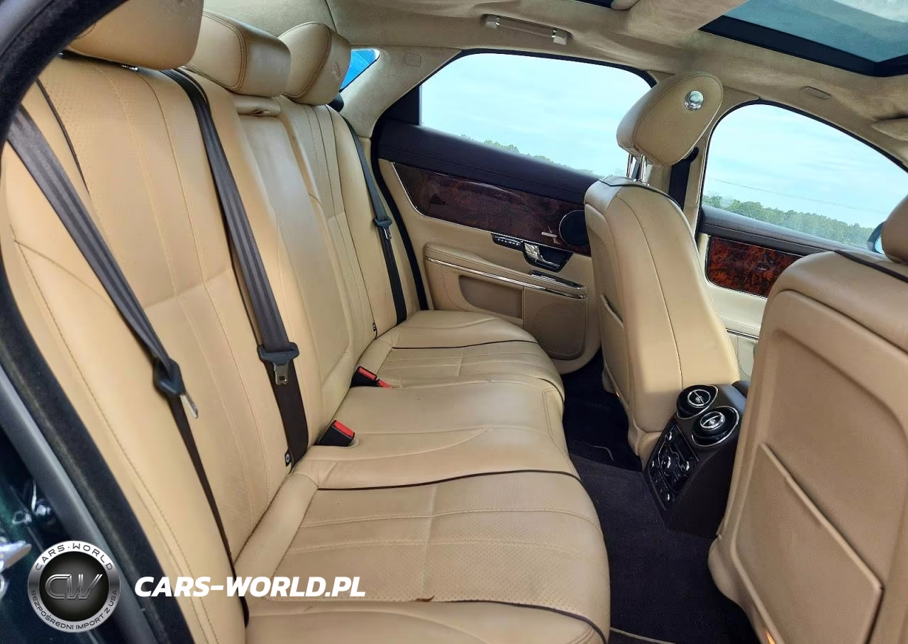 2011 Jaguar Xj VIN:SAJWA1CB8BLV12621 - 10