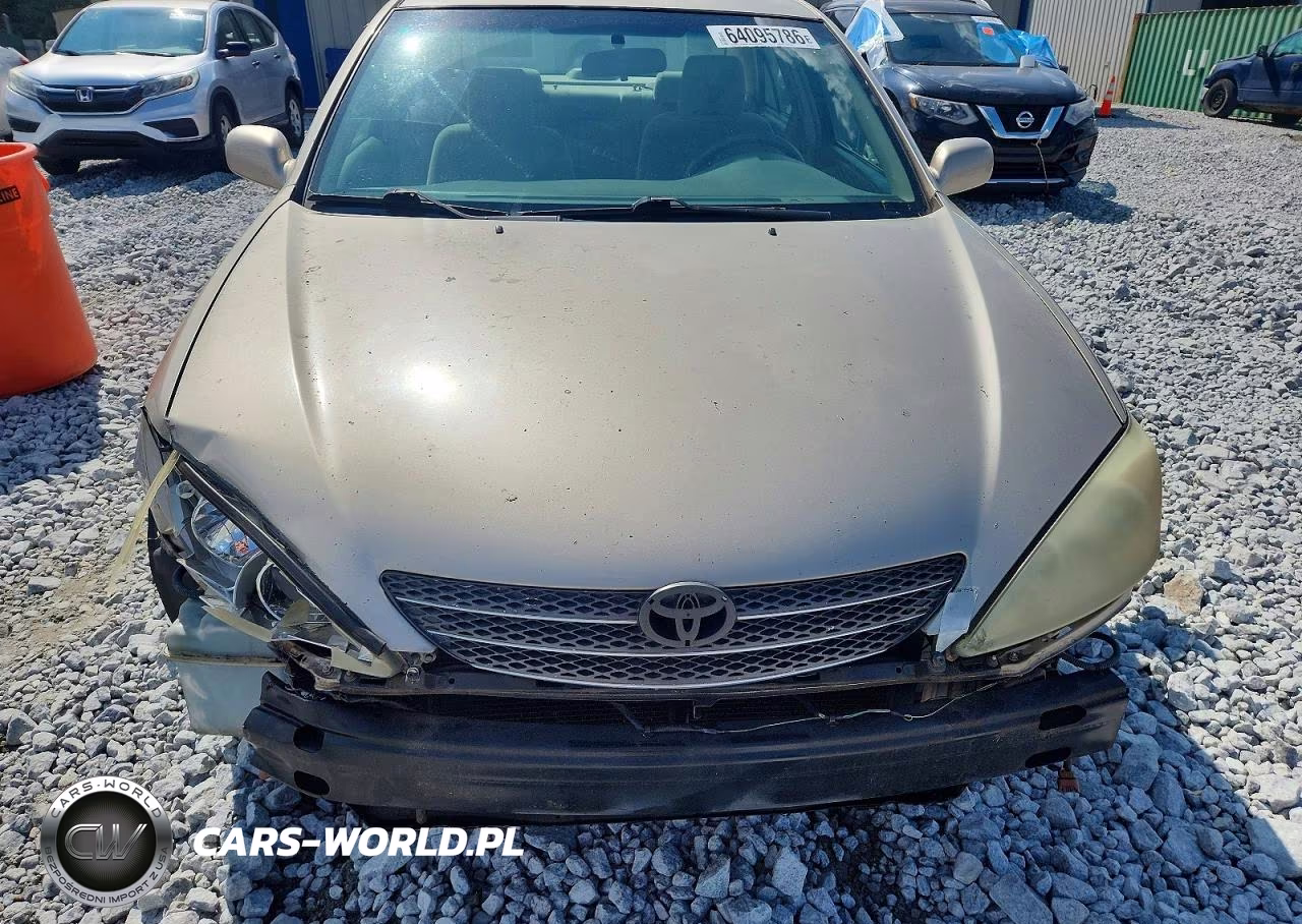 2003 Toyota Camry Le VIN:4T1BE30K03U241630 - 11
