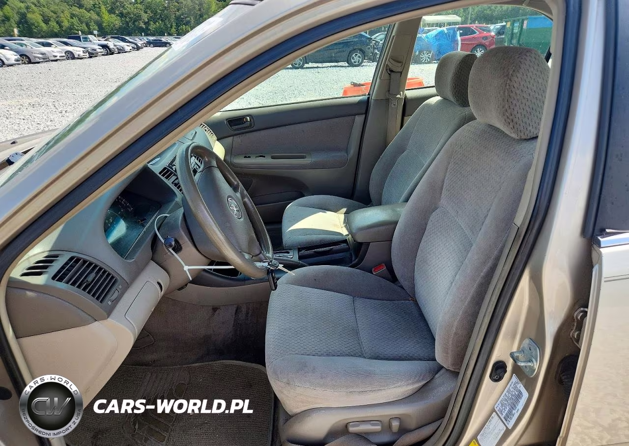 2003 Toyota Camry Le VIN:4T1BE30K03U241630 - 7