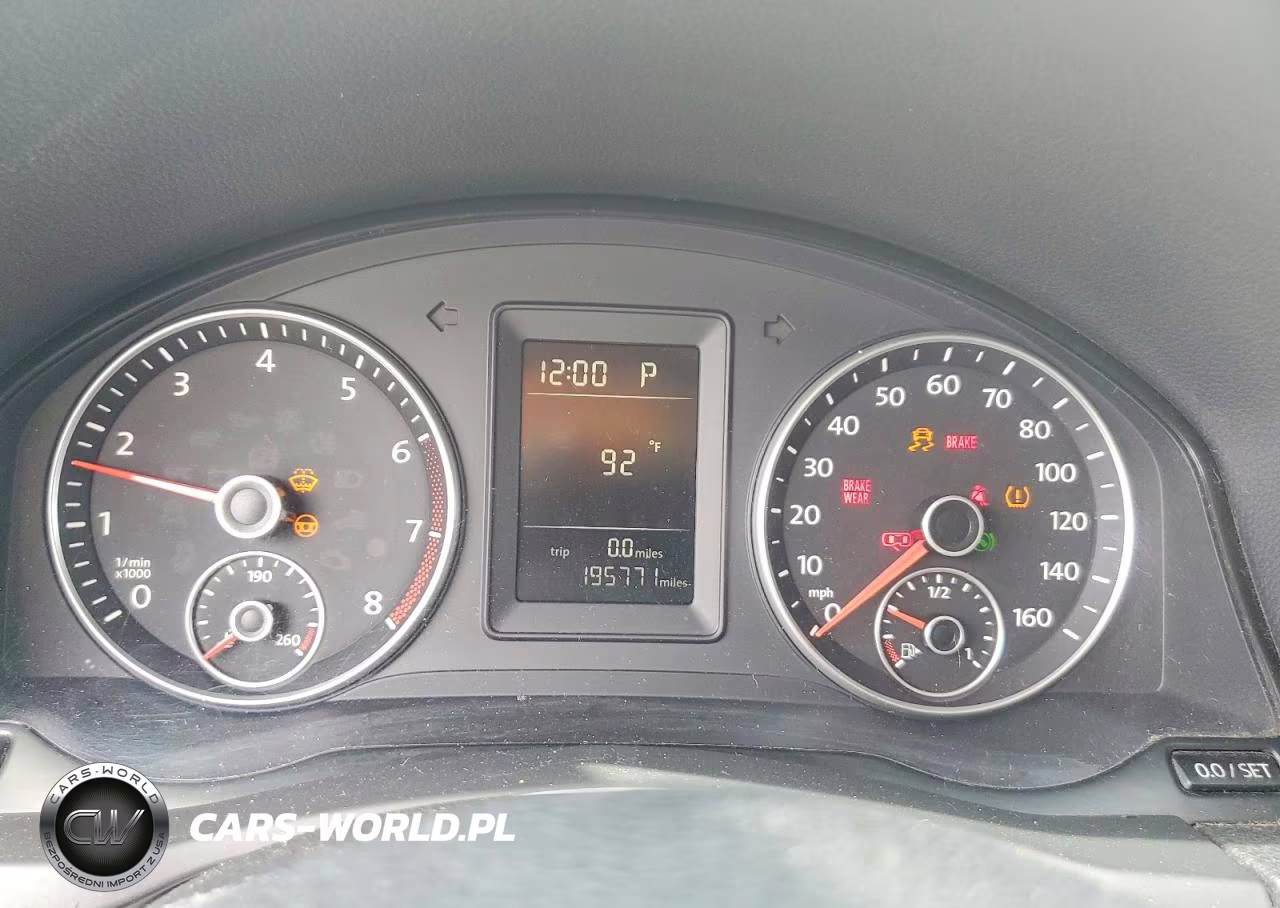2010 Volkswagen Jetta Se VIN:3VWRZ7AJ8AM045549 - 9