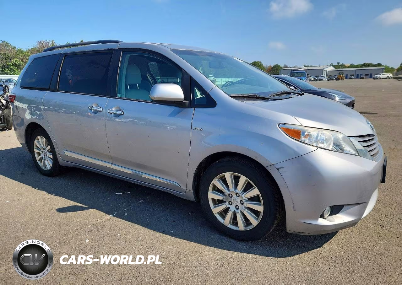 2017 Toyota Sienna Xle 7-Passenger VIN:5TDDZ3DC7HS169678 - 4