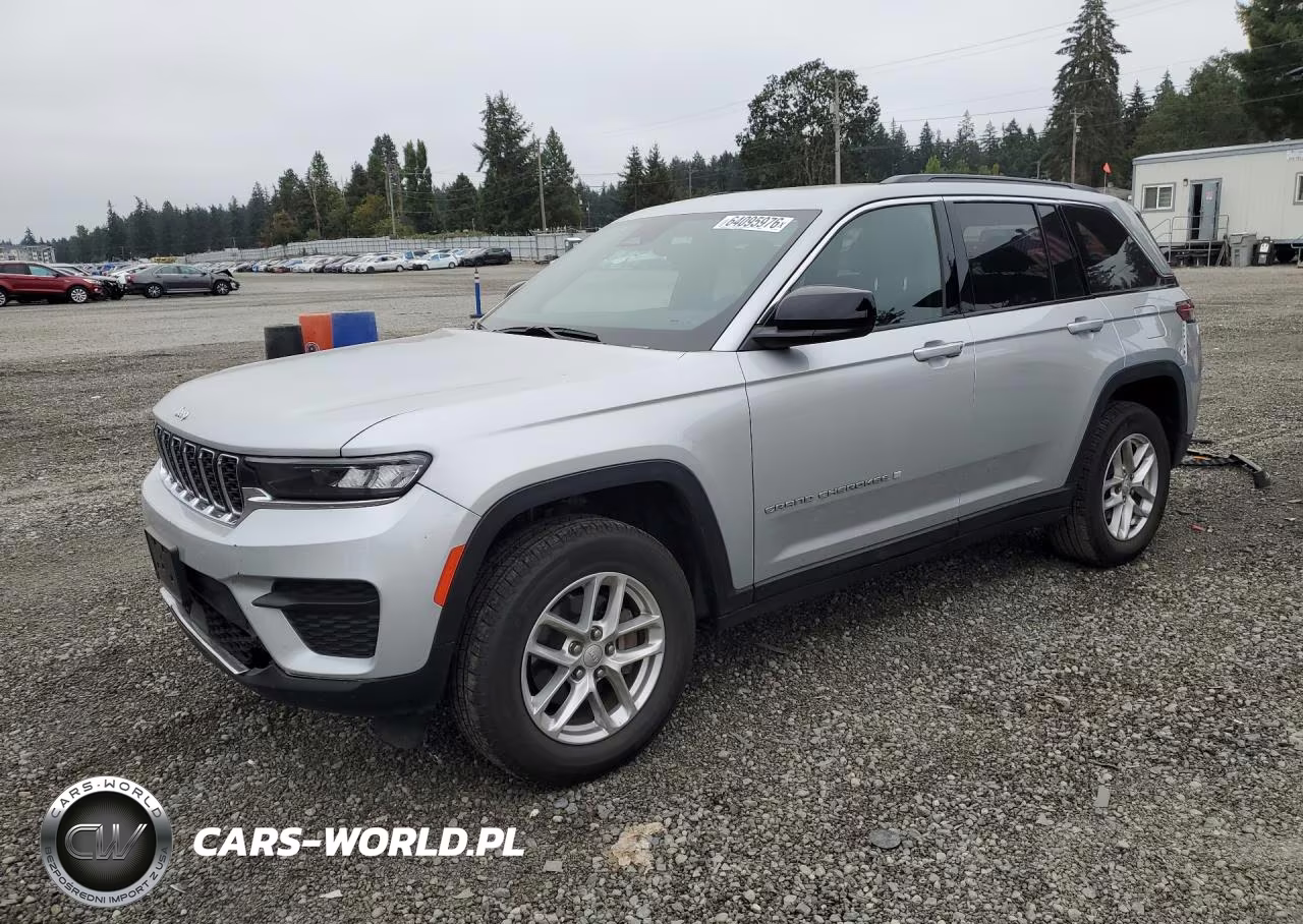2024 Jeep Grand Cherokee Laredo – zdjęcie 1 z 14