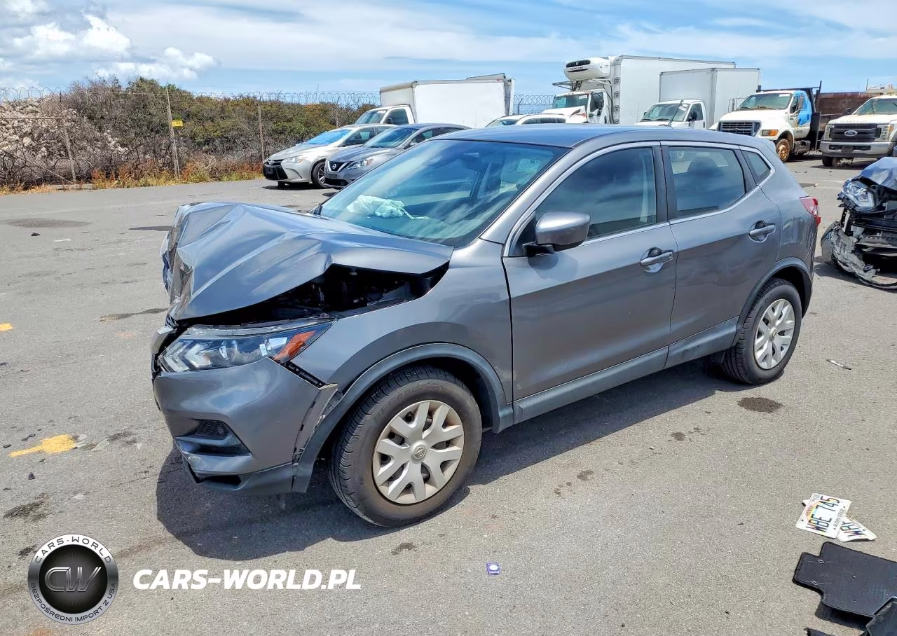 2020 Nissan Rogue Sport S