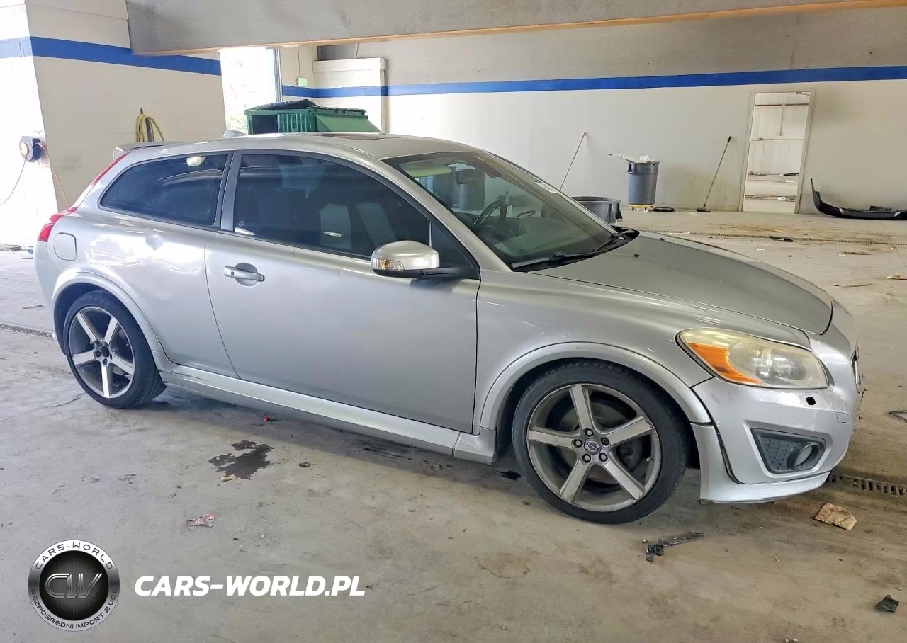 2011 Volvo C30 T5 VIN:YV1672MK6B2234982 - 4
