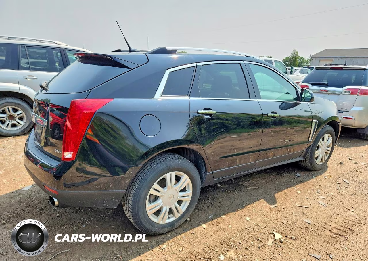 2014 Cadillac Srx Luxury Collection VIN:3GYFNEE39ES650001 - 3