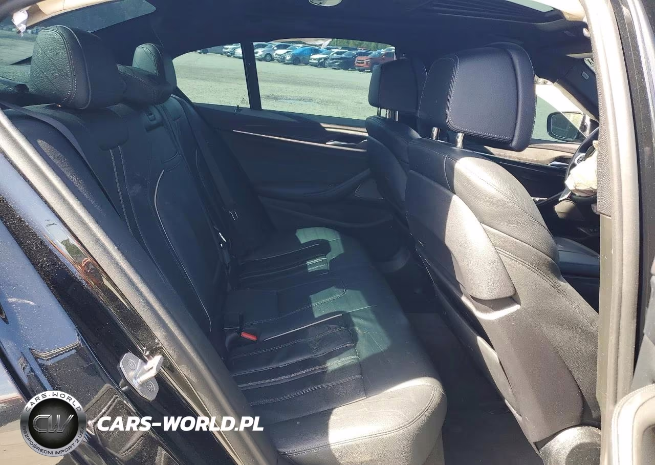 2019 BMW M550Xi VIN:WBAJB9C57KB464465 - 10
