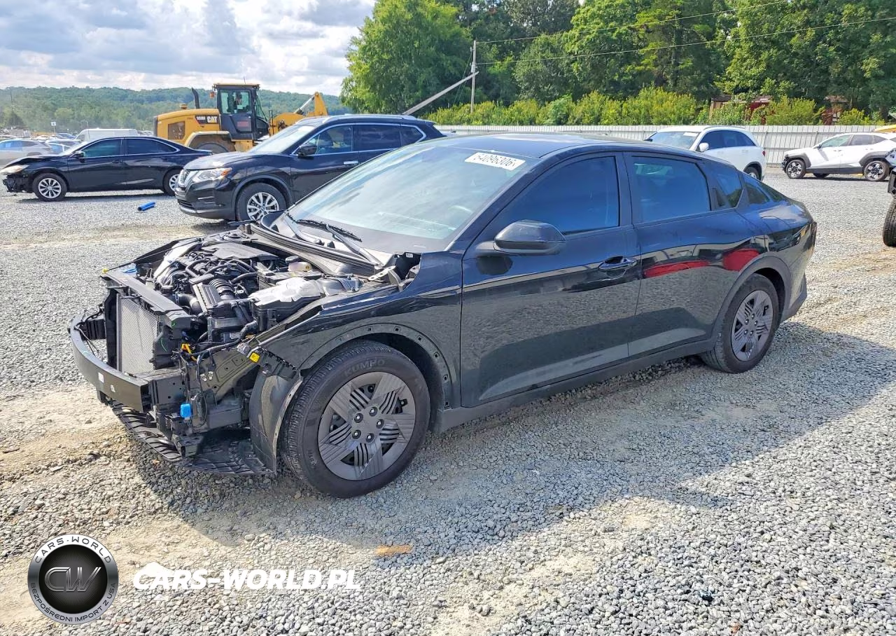 2026 Kia K4 Lx VIN:3KPFT4DE9TE330990 - 1