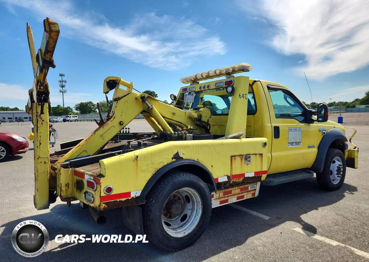 2006 Ford F550 Super Duty VIN:1FDAF56PX6EB80017 - 3