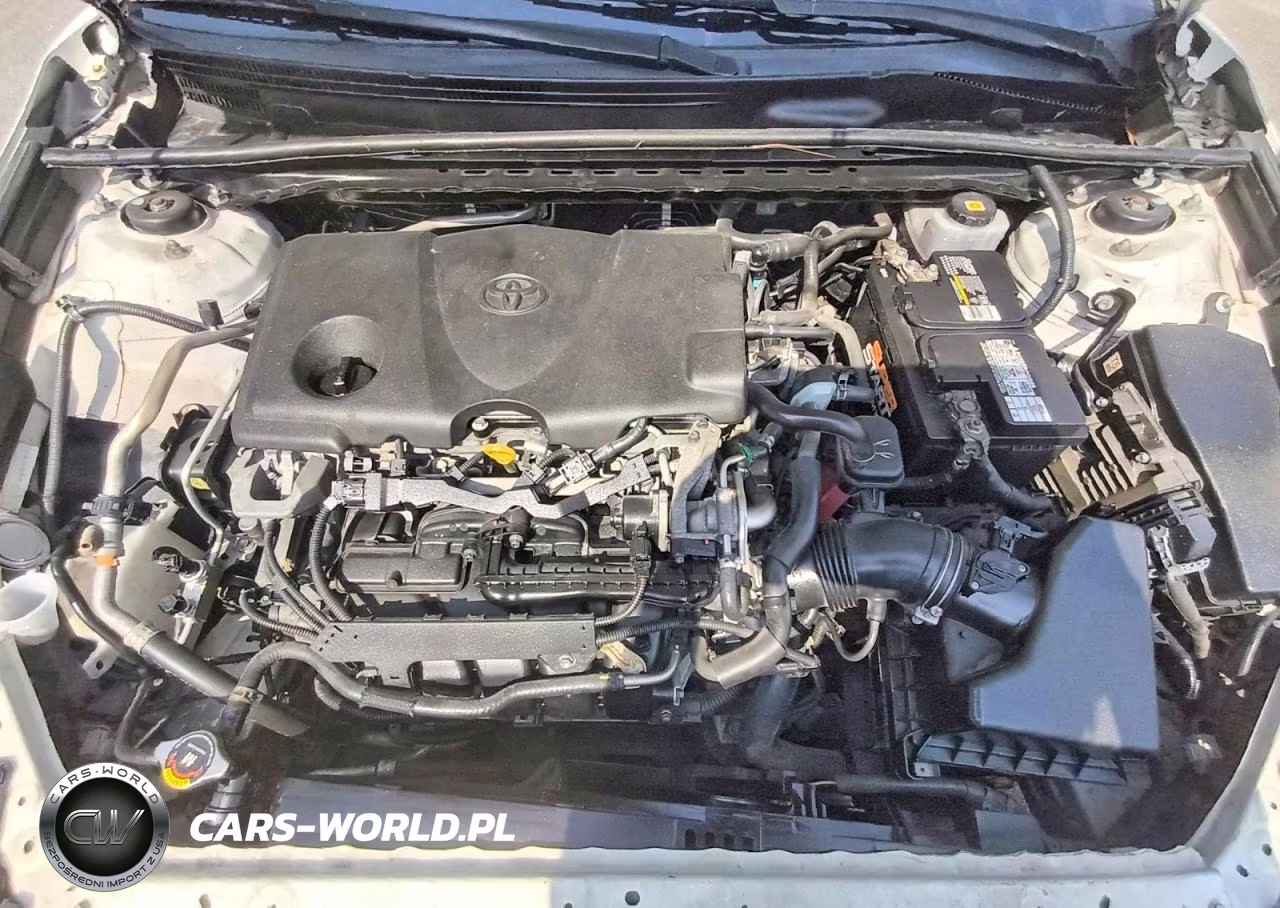 2018 Toyota Camry Le VIN:JTNB11HK1J3049771 - 11