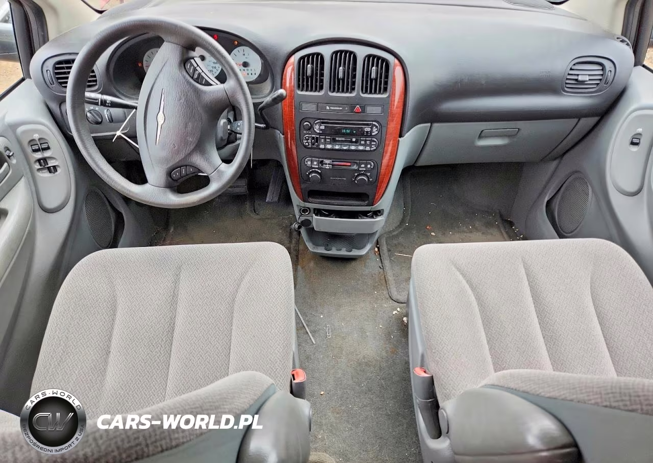 2006 Chrysler Town & Country VIN:1A4GP45R46B693283 - 8