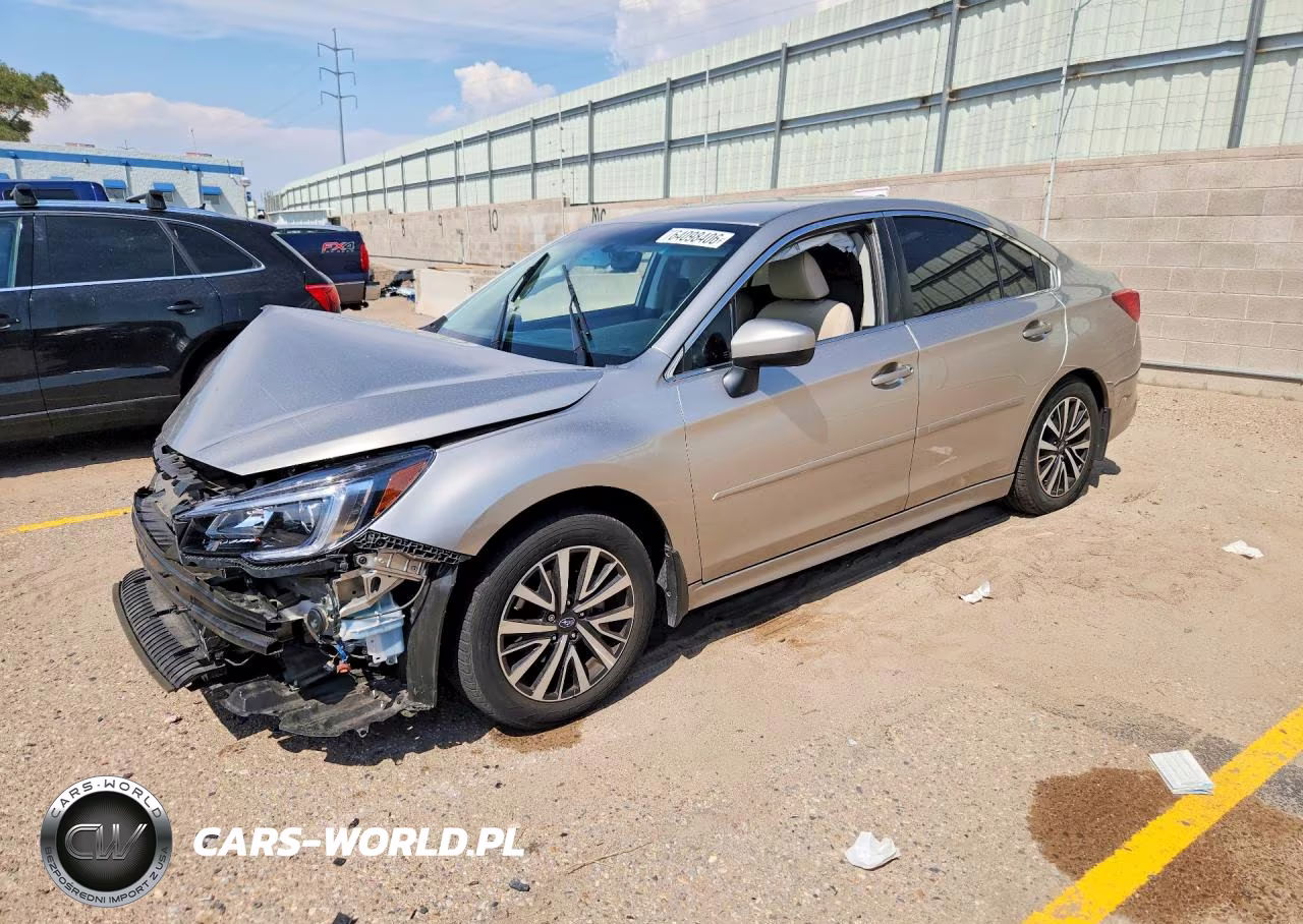 2018 Subaru Legacy 2.5I Premium – zdjęcie 1 z 12