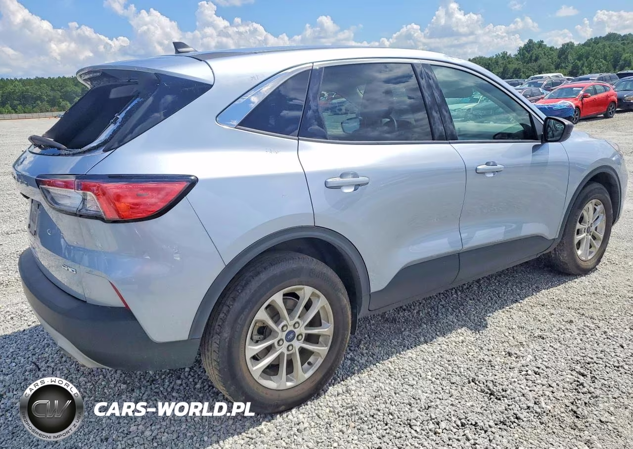 2022 Ford Escape Se VIN:1FMCU9G66NUB97042 - 3
