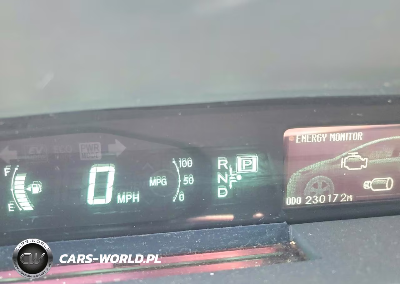 2015 Toyota Prius Two VIN:JTDKN3DU8F0485263 - 9