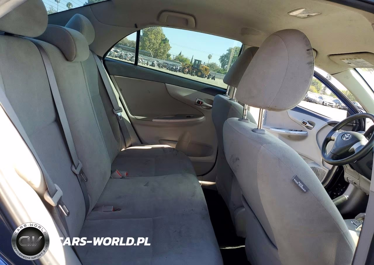 2013 Toyota Corolla Le VIN:5YFBU4EE1DP117607 - 10