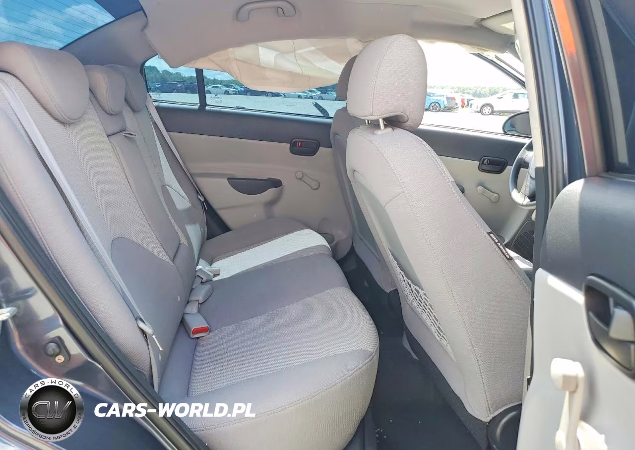 2009 Hyundai Accent Gls VIN:KMHCN46CX9U295018 - 10