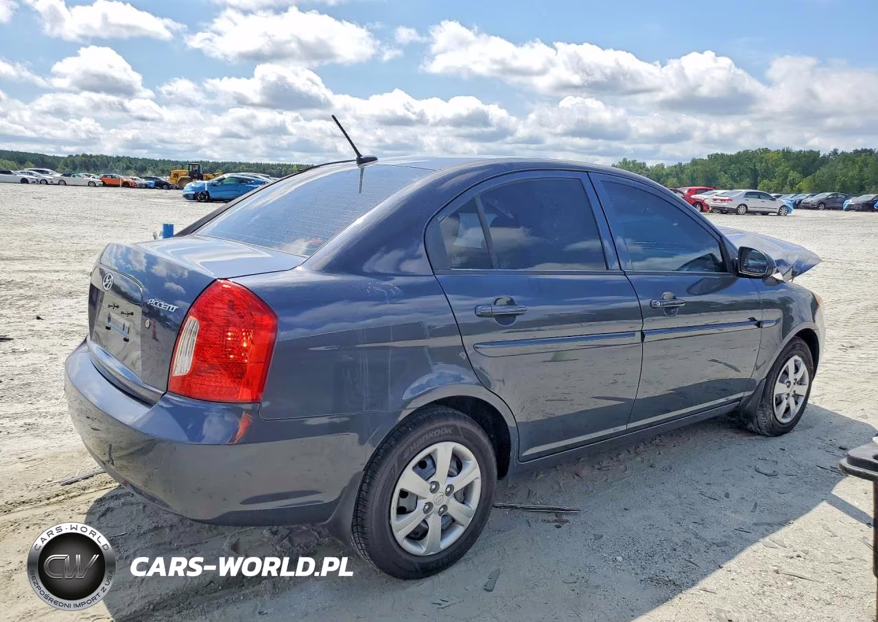2009 Hyundai Accent Gls VIN:KMHCN46CX9U295018 - 3
