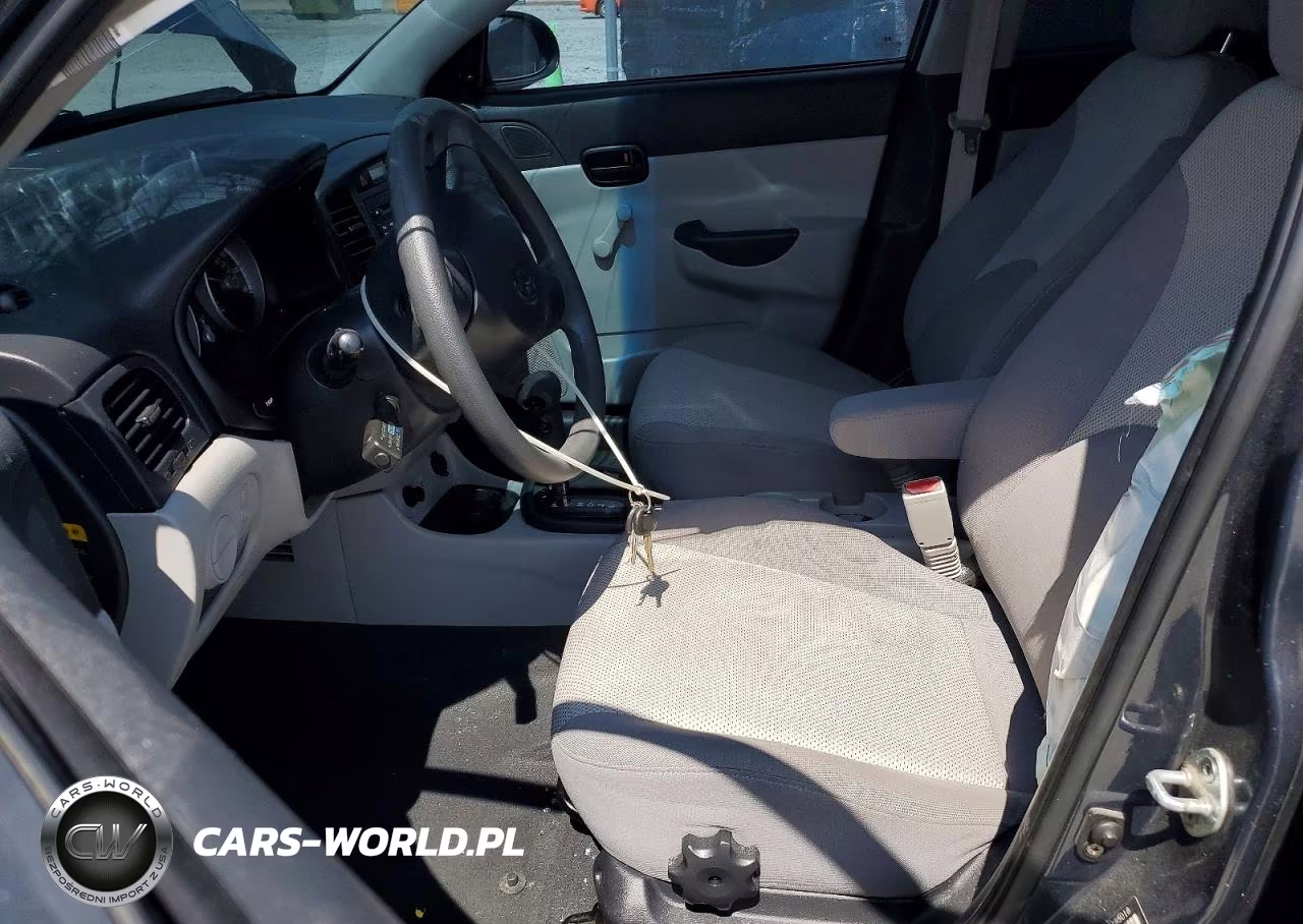 2009 Hyundai Accent Gls VIN:KMHCN46CX9U295018 - 7