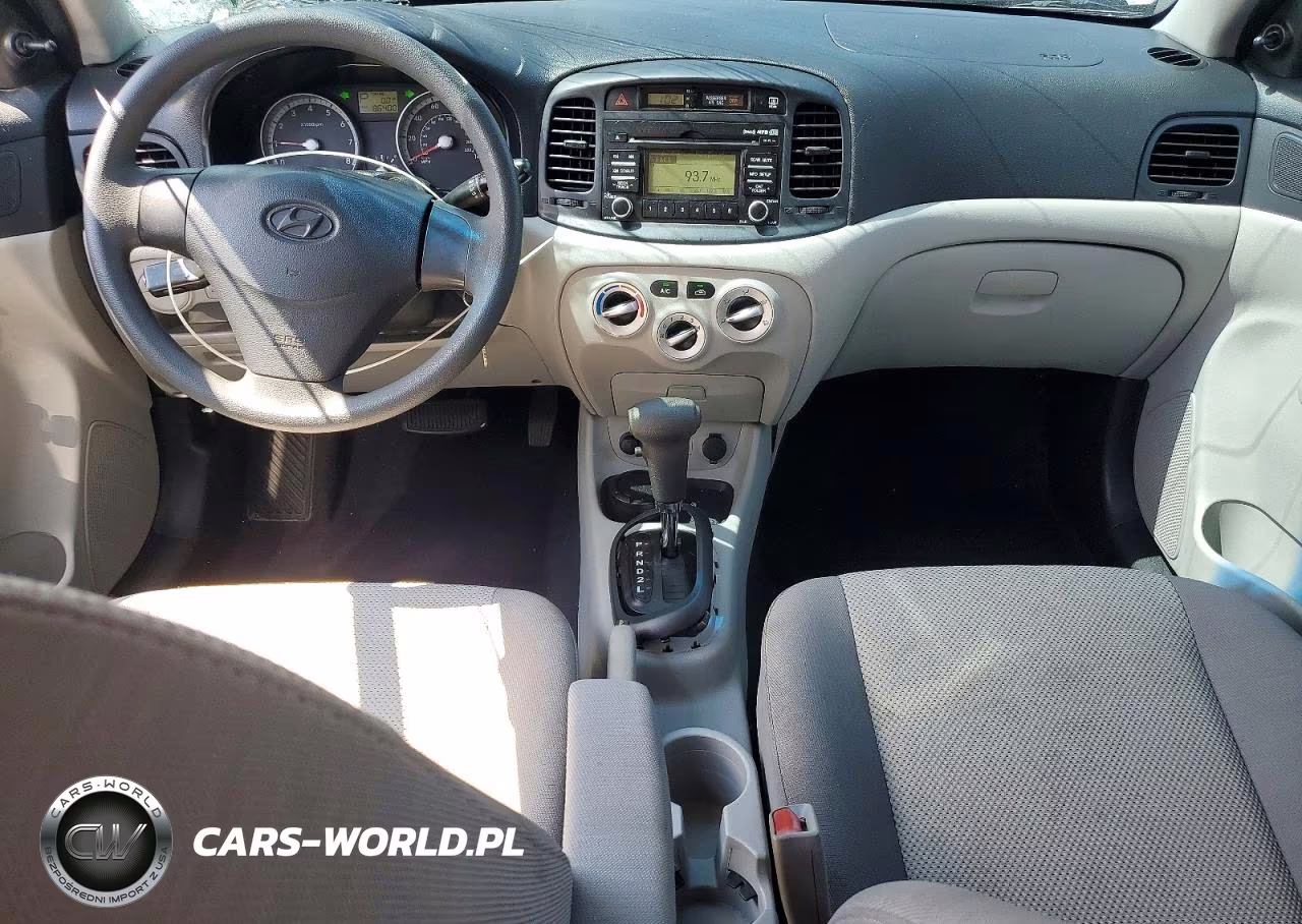 2009 Hyundai Accent Gls VIN:KMHCN46CX9U295018 - 8