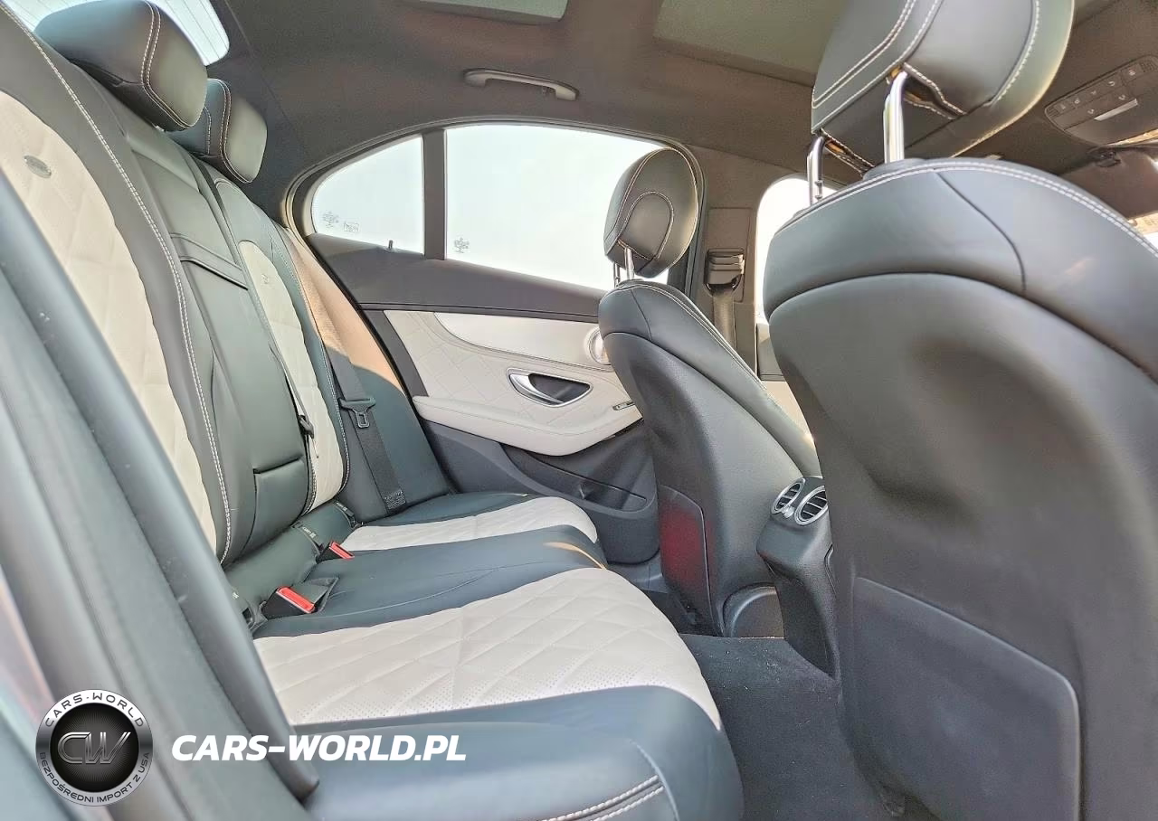 2018 Mercedes-Benz C 300 4Matic VIN:55SWF4KB4JU262331 - 10