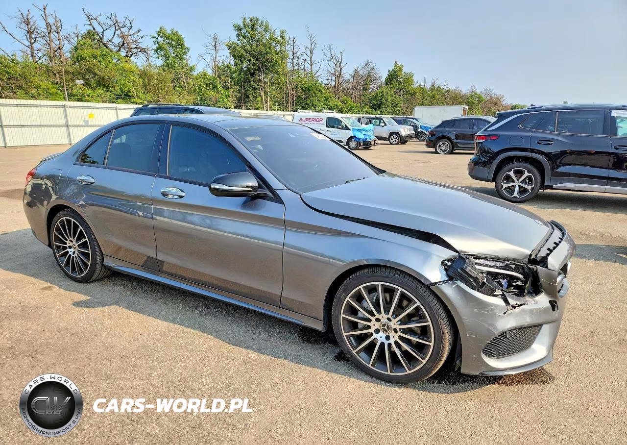 2018 Mercedes-Benz C 300 4Matic VIN:55SWF4KB4JU262331 - 4