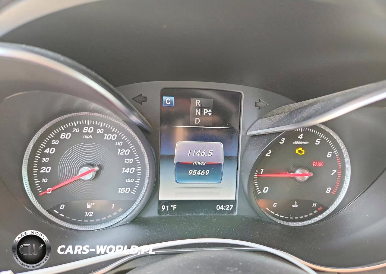 2018 Mercedes-Benz C 300 4Matic VIN:55SWF4KB4JU262331 - 9