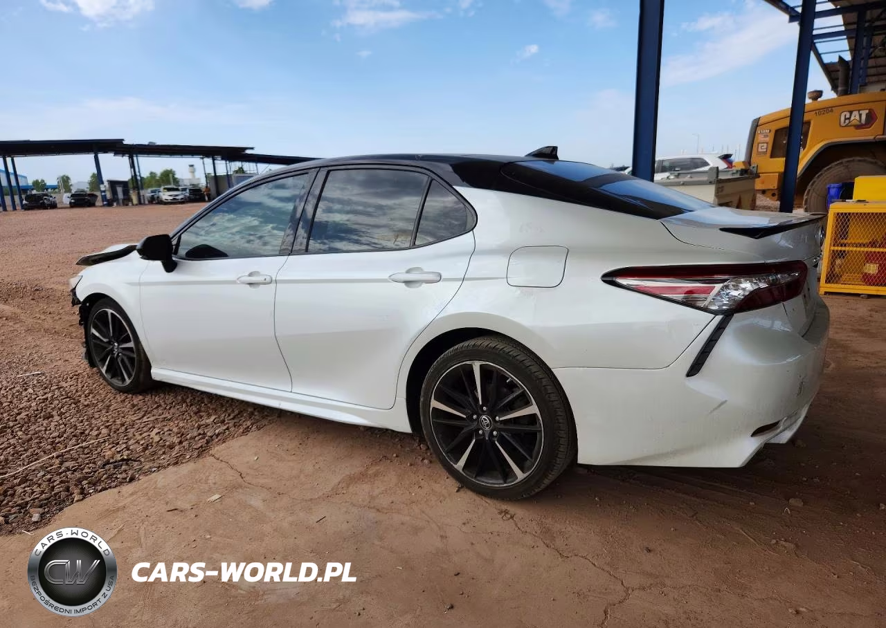 2018 Toyota Camry Xse V6 VIN:4T1BZ1HK8JU017161 - 2