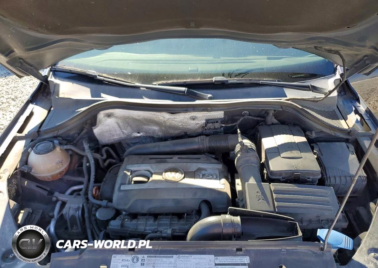 2012 Volkswagen Tiguan S VIN:WVGBV7AX4CW518544 - 12