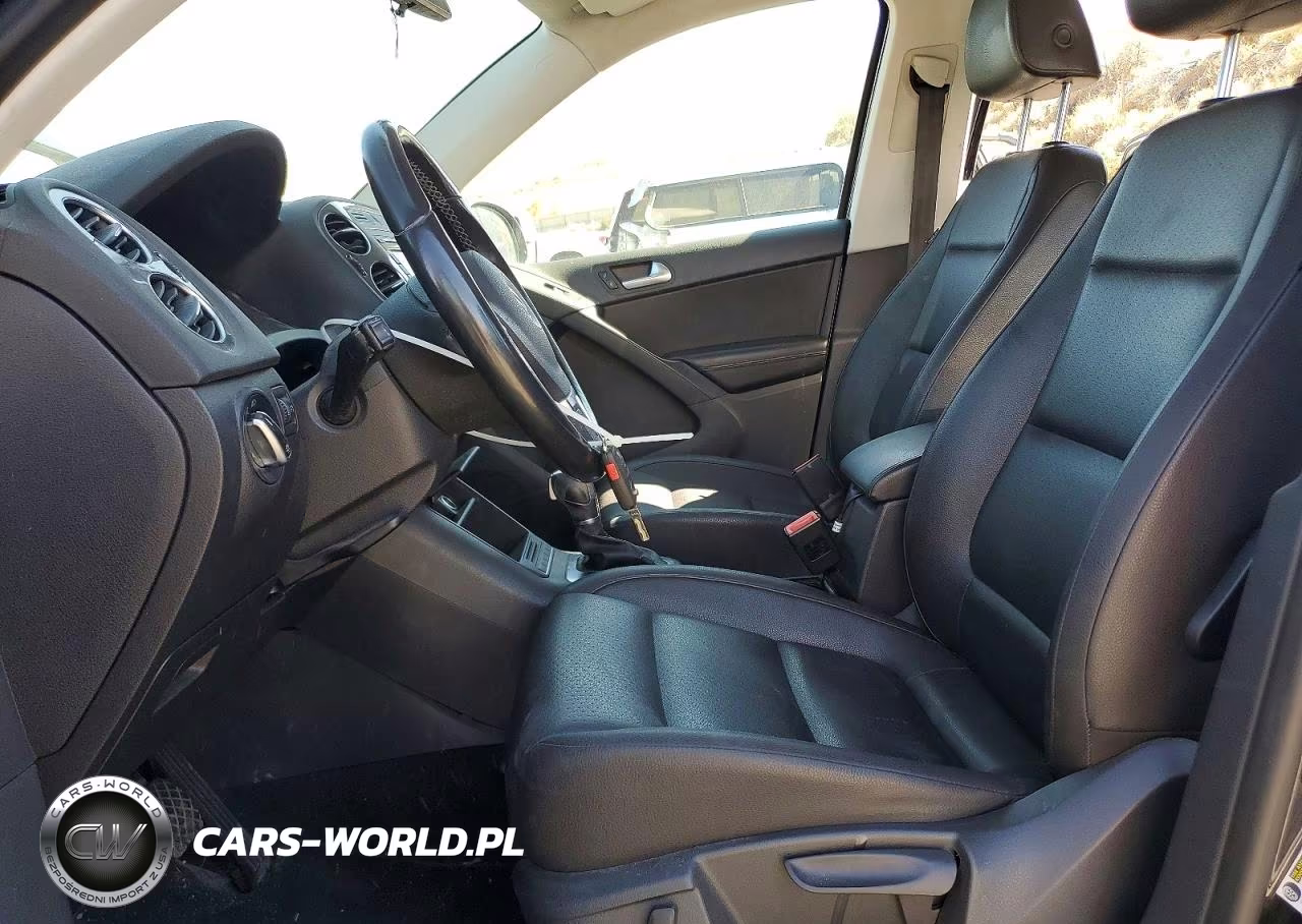2012 Volkswagen Tiguan S VIN:WVGBV7AX4CW518544 - 7