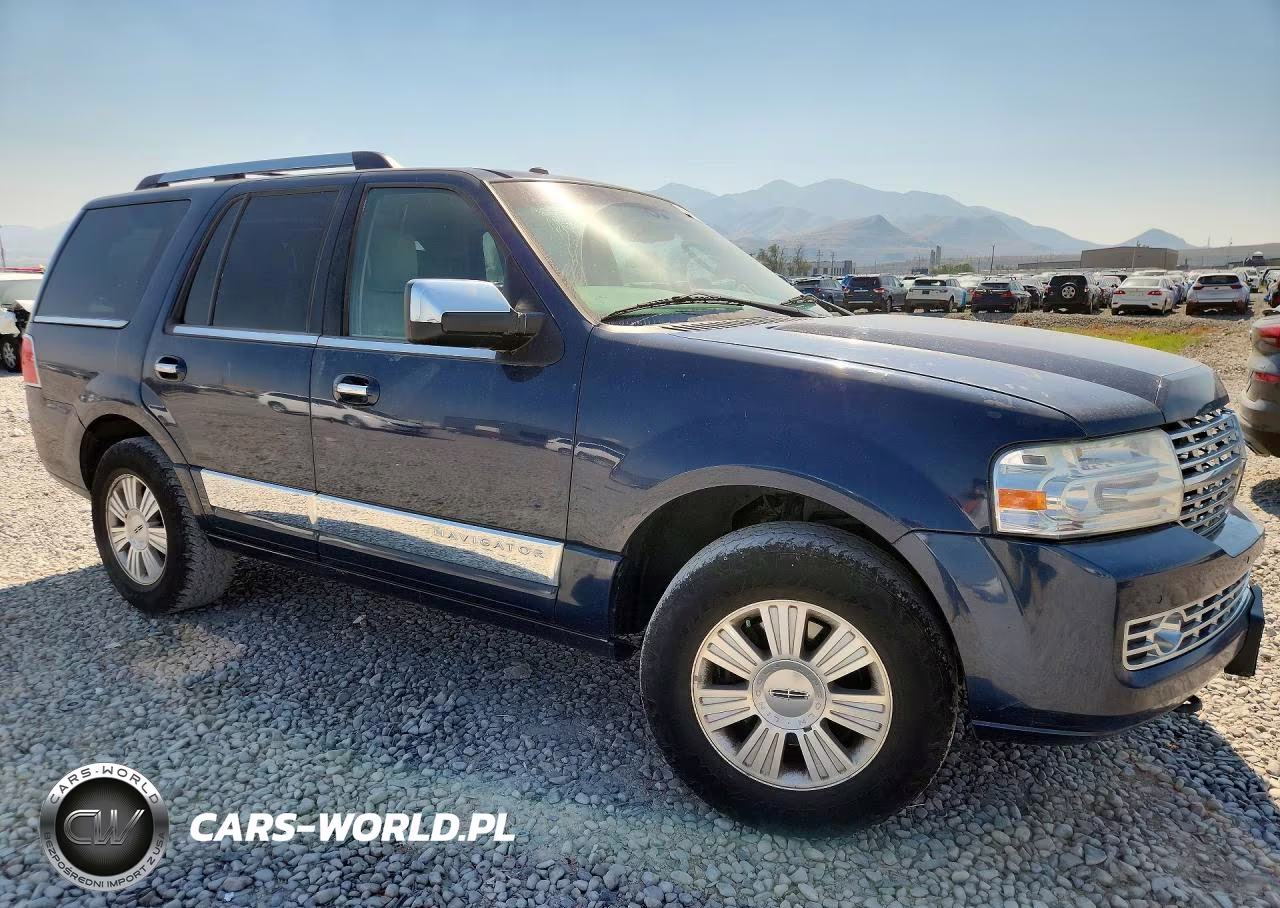 2013 Lincoln Navigator VIN:5LMJJ2J54DEL03226 - 4
