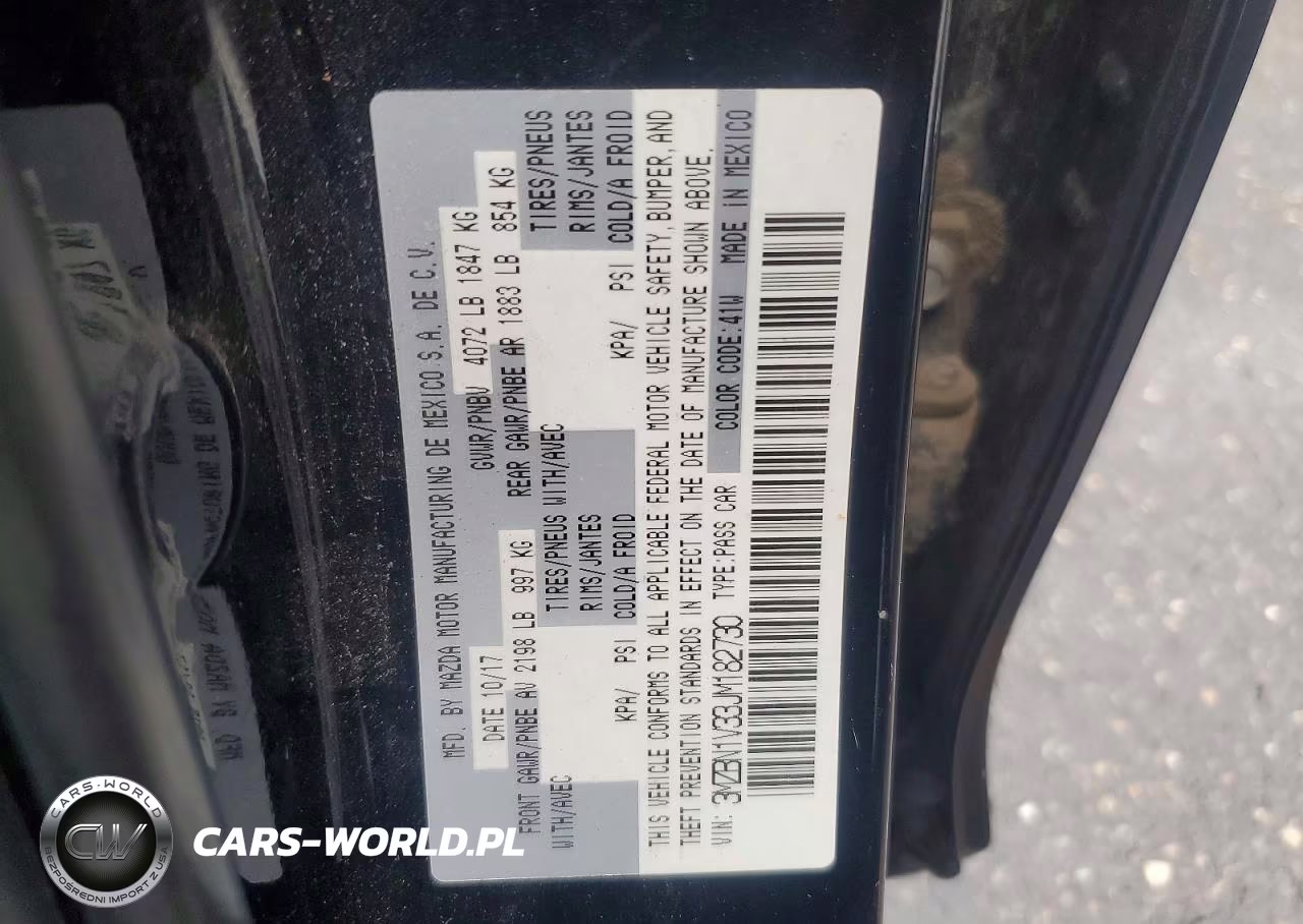 2018 Mazda 3 Touring VIN:3MZBN1V33JM182730 - 12