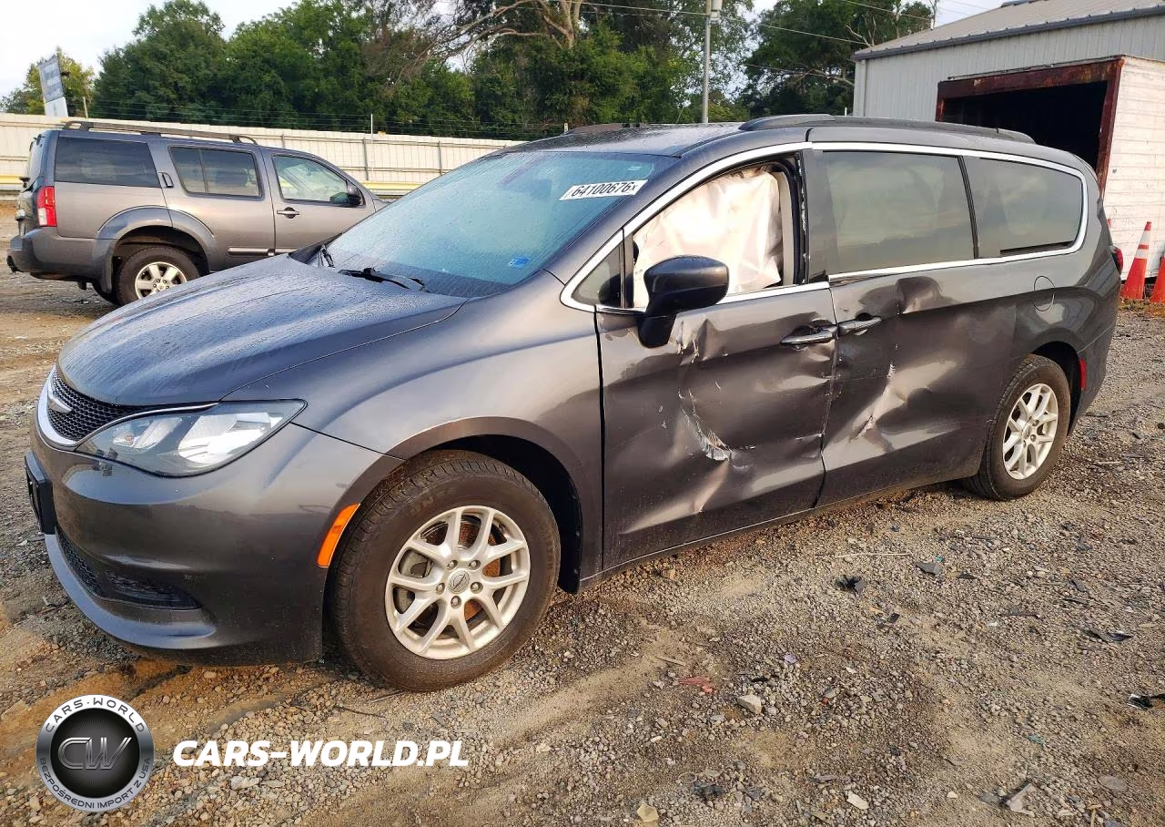 2021 Chrysler Voyager Lxi