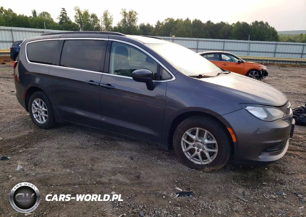 2021 Chrysler Voyager Lxi VIN:2C4RC1DG5MR539463 - 4
