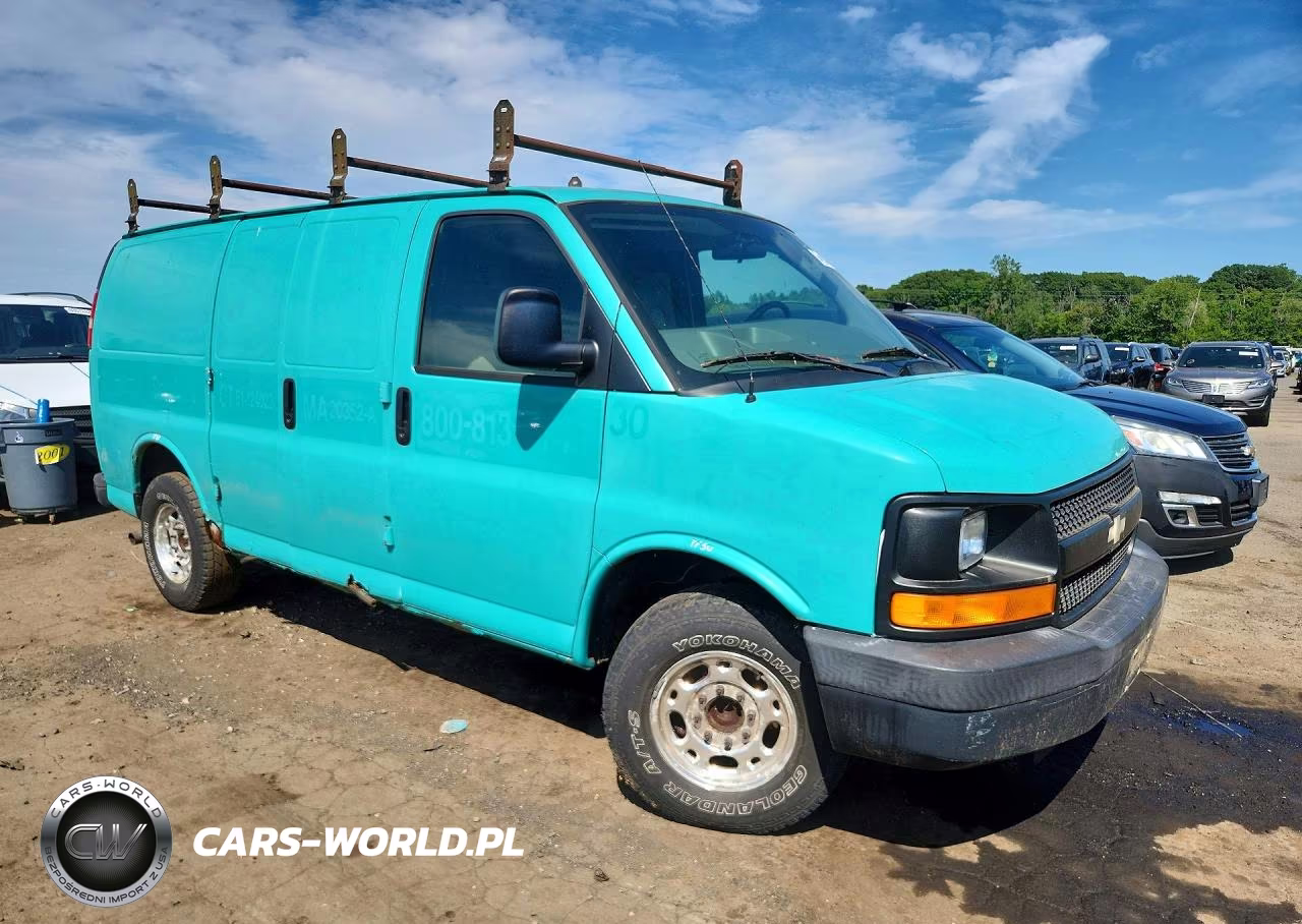 2008 Chevrolet Express G2500 VIN:1GCGG25C381134788 - 4